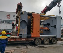 油壓機、合模機
