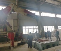 油壓機、合模機