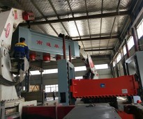 油壓機、合模機